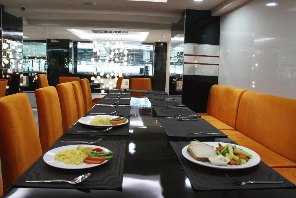 Le Touche Hotel Bangkok Eksteriør bilde
